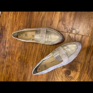 Silver faux leather snakeskin platform loafers